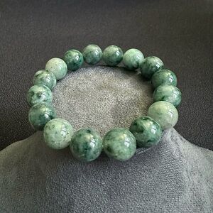 Stone Size 13.6mm Natural Green Color with Flowers JADEITE JADE BEADED BRACELET
